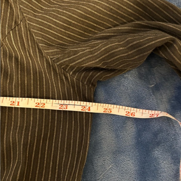 Claiborne Women's Black Pinstripe Button Down Shirt - Picture 4 of 8